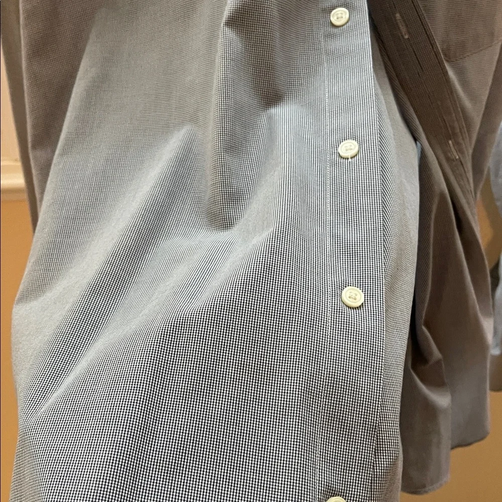 Banana Republic Men's Casual Blue Button Down Shirt